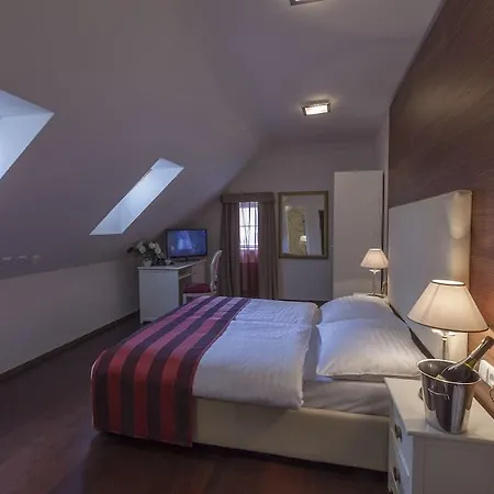 U Malvaze Hotell