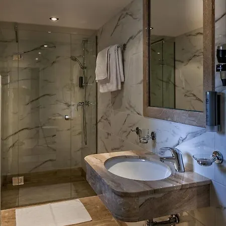 Hotell U Malvaze