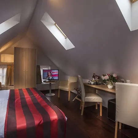 U Malvaze 4* Prague