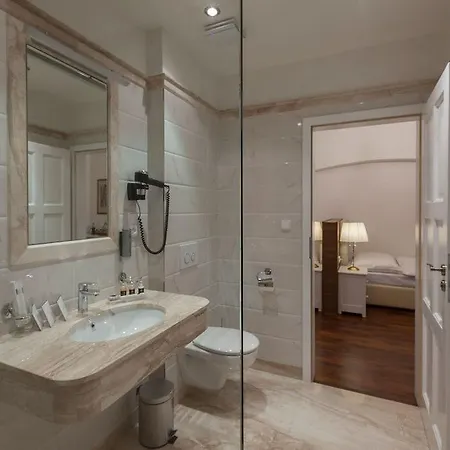 Hotel U Malvaze 4*